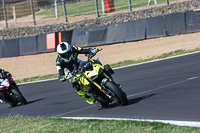 brands-hatch-photographs;brands-no-limits-trackday;cadwell-trackday-photographs;enduro-digital-images;event-digital-images;eventdigitalimages;no-limits-trackdays;peter-wileman-photography;racing-digital-images;trackday-digital-images;trackday-photos